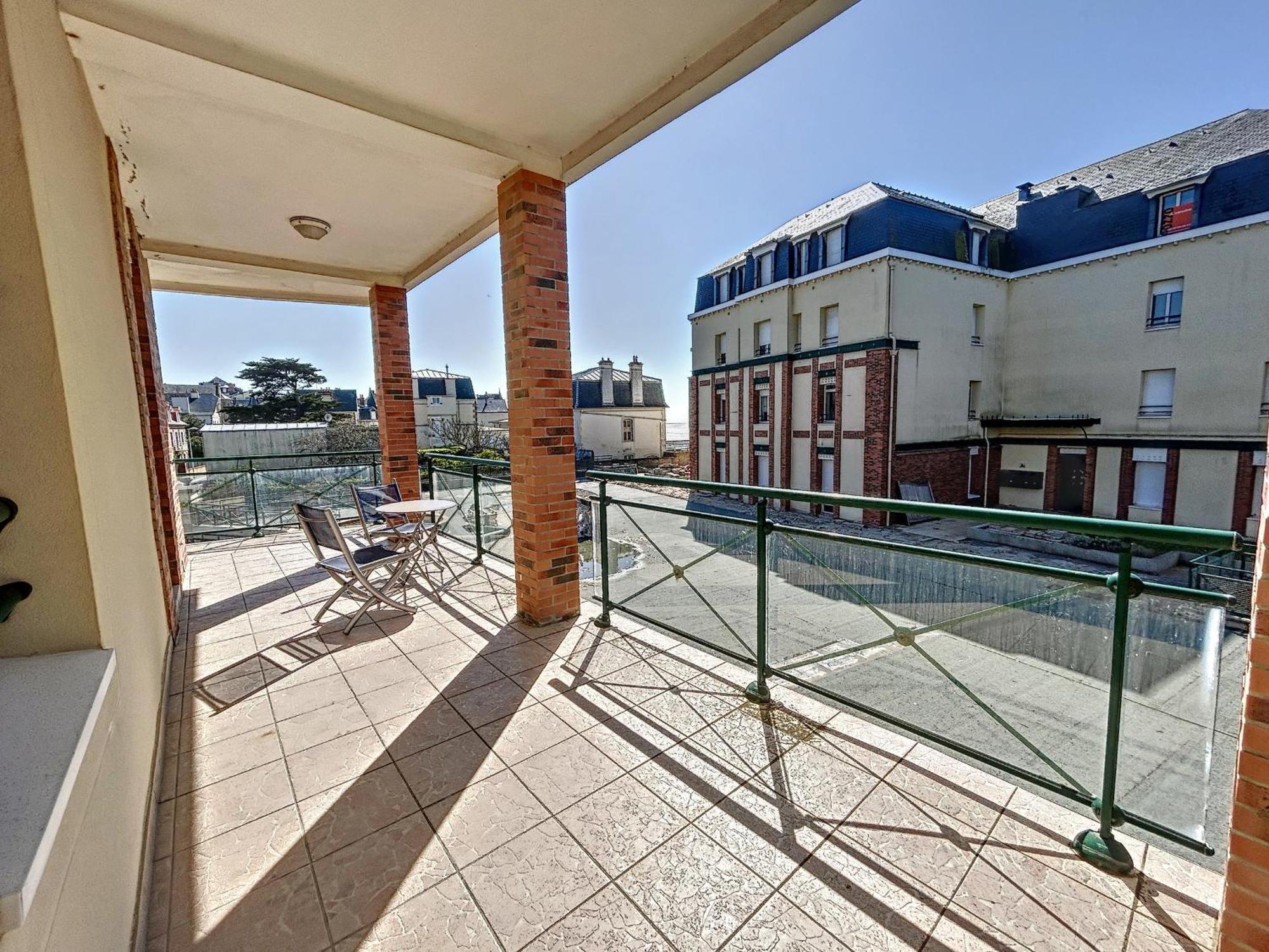 סן-פר-סור-מר Appartement Renove Avec Ascenseur - Proche Plage Et Centre-Ville - Fr-1-361-506 מראה חיצוני תמונה